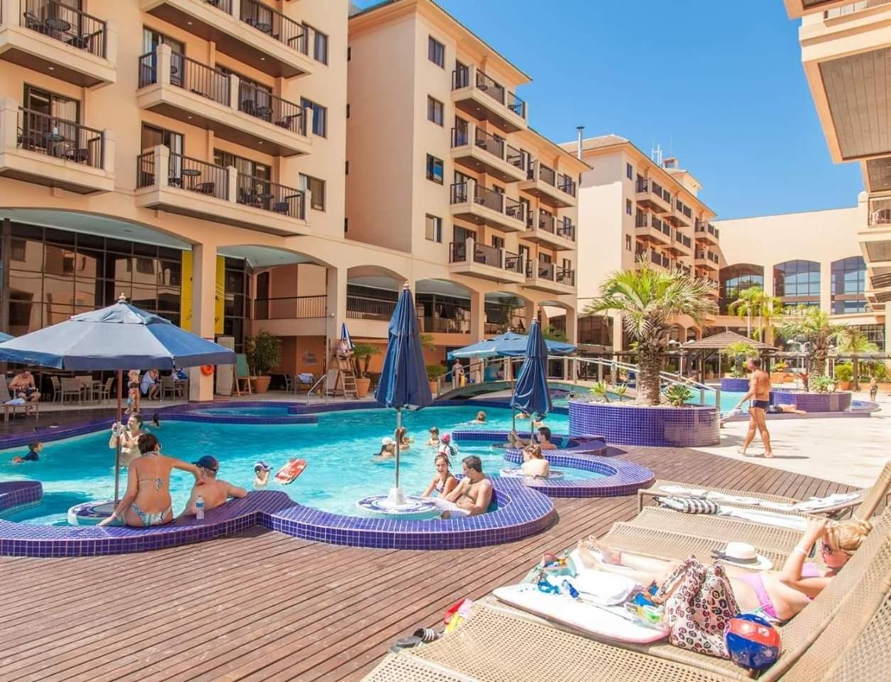 Apto Pes Na Areia Em Hotel Jurere Beach Jurere Internacional Florianópolis 外观 照片