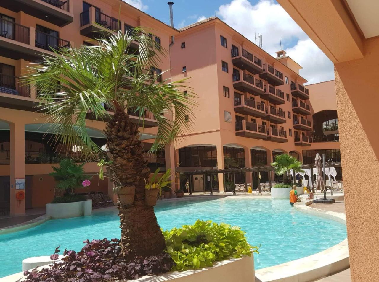 Apto Pes Na Areia Em Hotel Jurere Beach Jurere Internacional Florianópolis 外观 照片